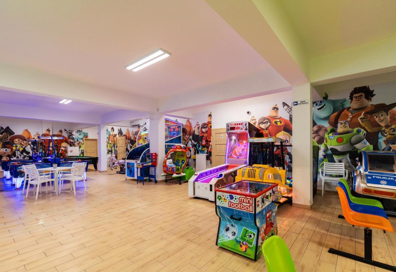 Holiday Park & Resort نيخوجة المظهر الخارجي الصورة